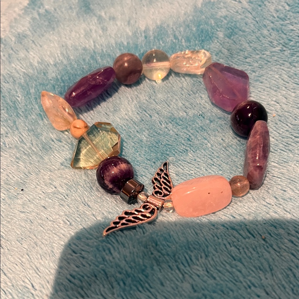 Chic Gemstone Bracelet with Wing Charm
